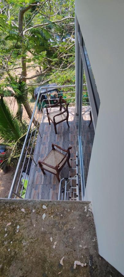 Jungle Beach Restaurant And Hotel-Jbr Galle Kültér fotó