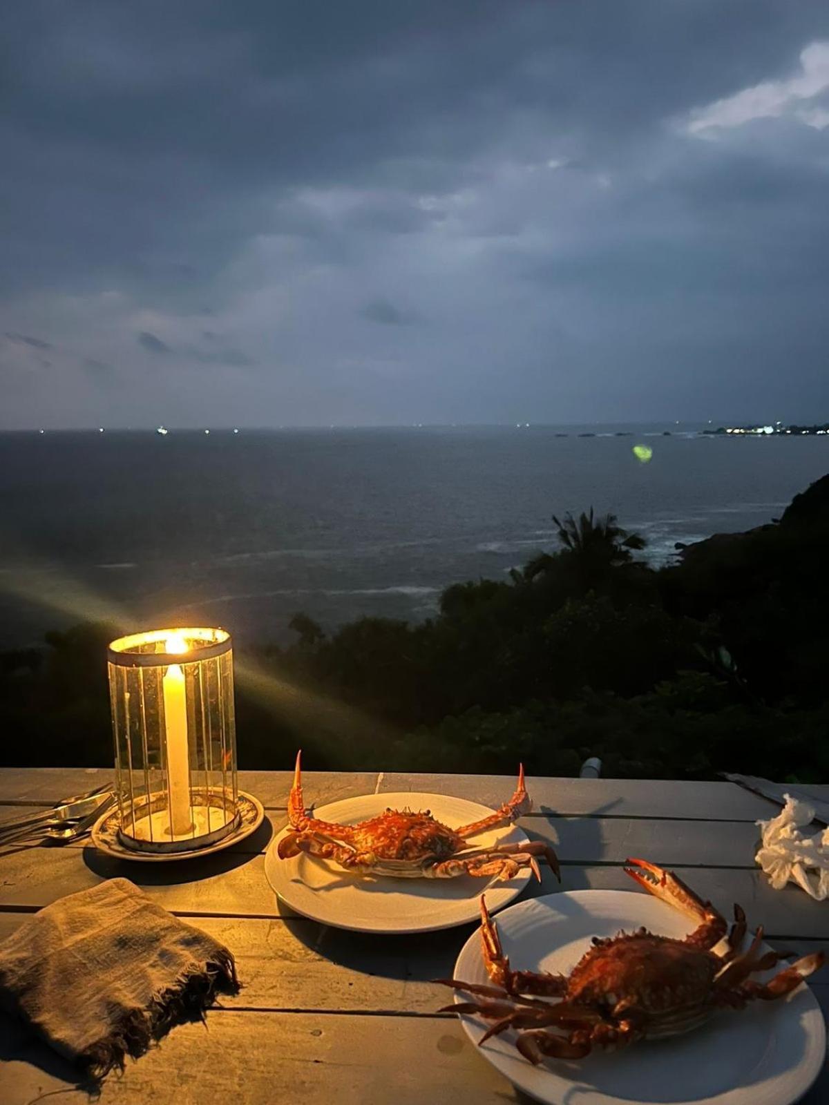 Jungle Beach Restaurant And Hotel-Jbr Galle Kültér fotó